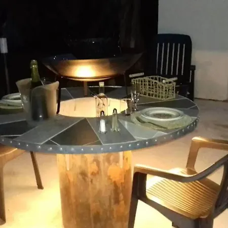 Charmante Maison Pres De Sainte-gemme Avec Jardin Sainte-Gemme (Charente-Maritime)