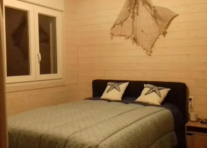 Charmante Maison Pres De Sainte-gemme Avec Jardin *