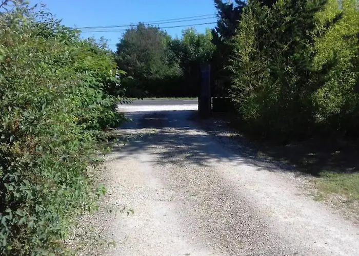 بيت للعطل Charmante Maison Pres De Sainte-gemme Avec Jardin *